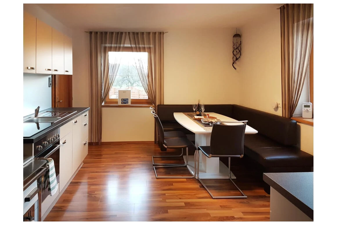 MonteurZimmer: Ferienwohnung/Monteurzimmer Klimbacher