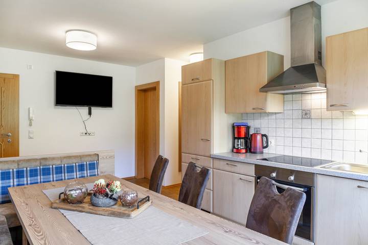 Monteur-Zimmer - Fernseher - Wagrain - Haus Unterrain