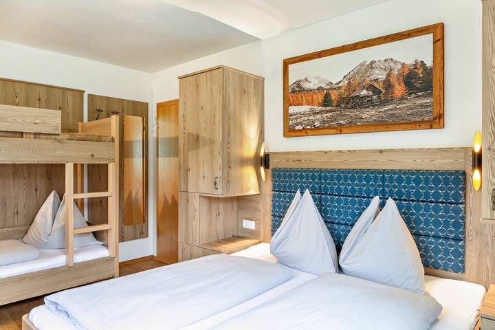 MonteurZimmer: Haus Unterrain