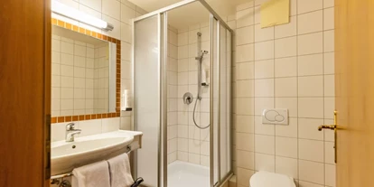 Monteur-Zimmer - Thalgau - Gasthof Zur Strass