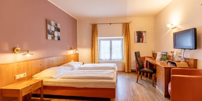 Monteur-Zimmer - Thalgau - Gasthof Zur Strass