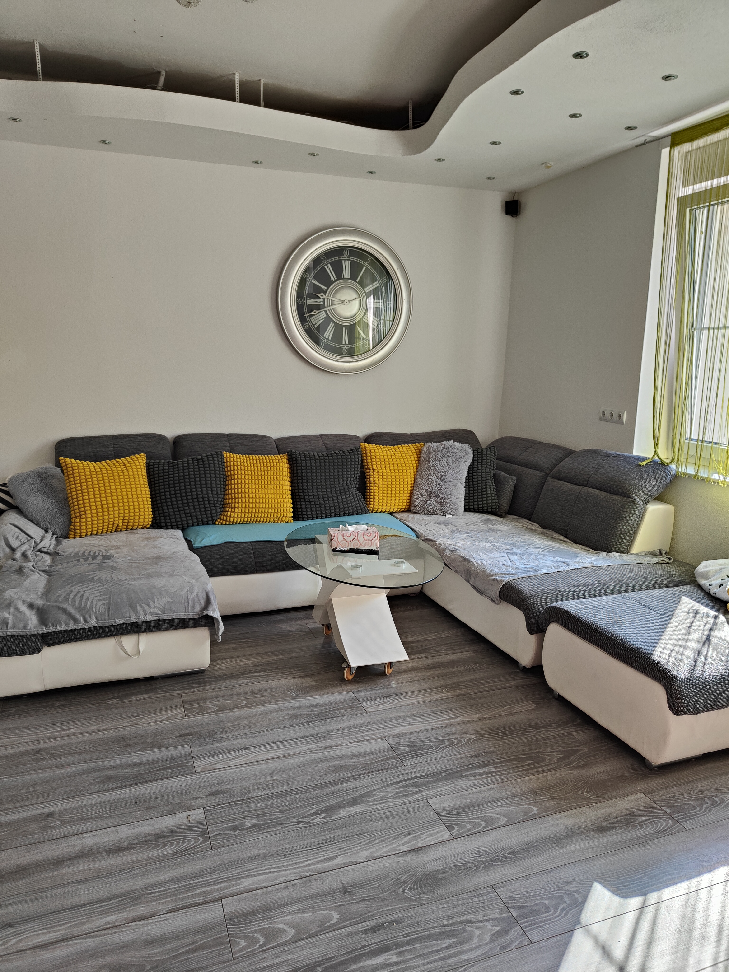MonteurZimmer: Sofa  - Ferienwohnung Dorfleben