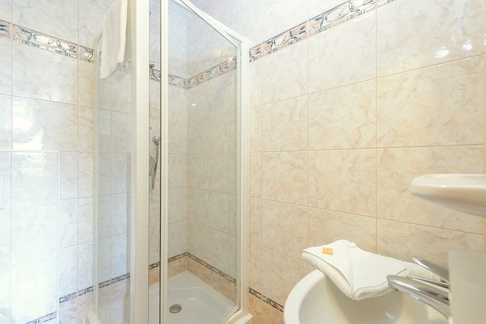 Monteur-Zimmer - Preis pro Nacht - Sankt Gilgen - Villa Untersbergblick - Pension Hiesel