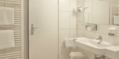 Monteur-Zimmer - Werfen - Weisse Taube