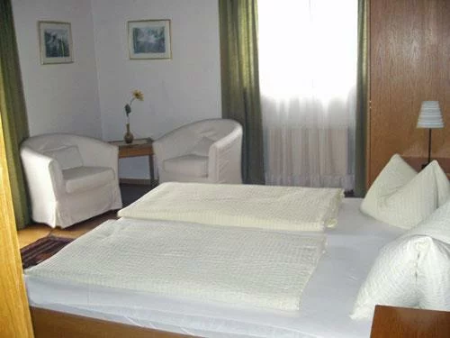 Monteur-Zimmer - Preis pro Nacht - Sankt Gilgen - B&B Elfi - Zöller Elfi