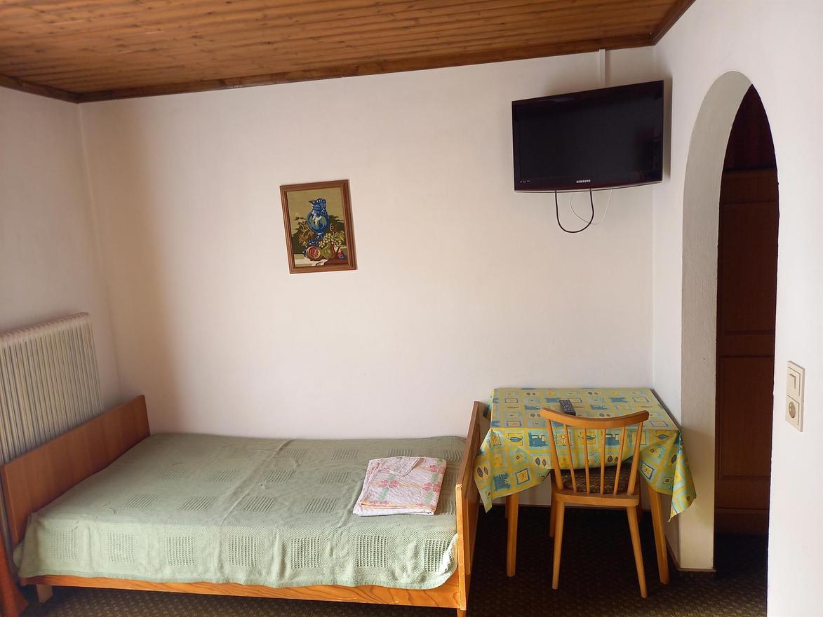 Monteur-Zimmer - Preis pro Nacht - Uttendorf (Uttendorf) - Lodenhof