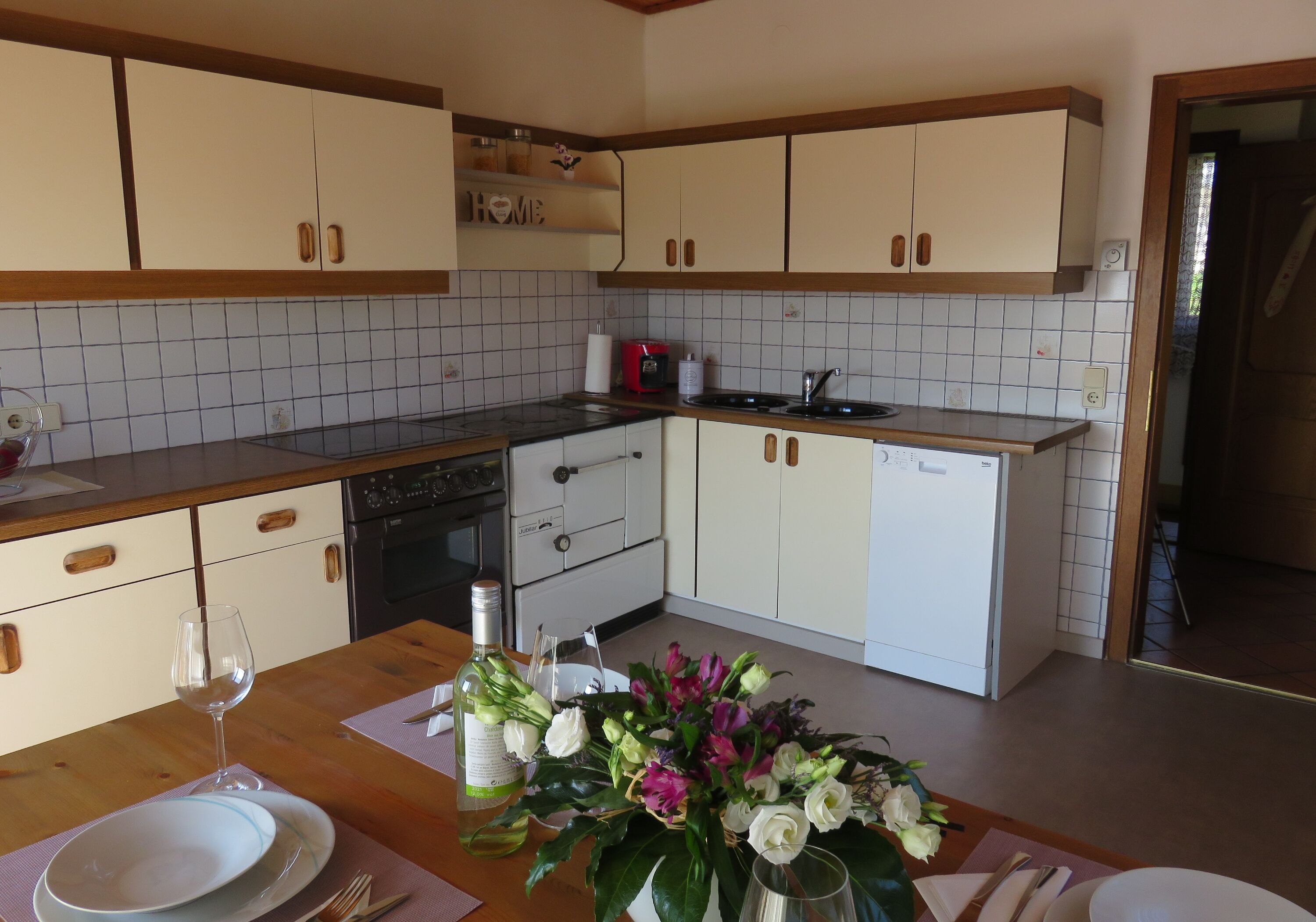 Monteur-Zimmer - Sirnitz - Große Ferienwohnung 9300 Zensweg