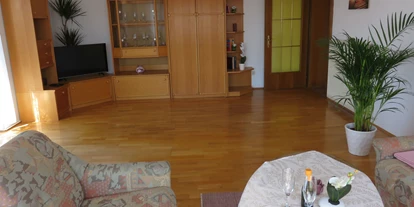 Monteur-Zimmer - Diex - Große Ferienwohnung 9300 Zensweg