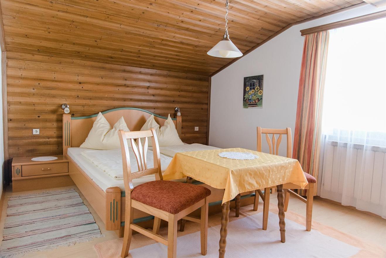 Monteur-Zimmer - Preis pro Nacht - Österreich - Hubert Oberauer Unterhinterberg