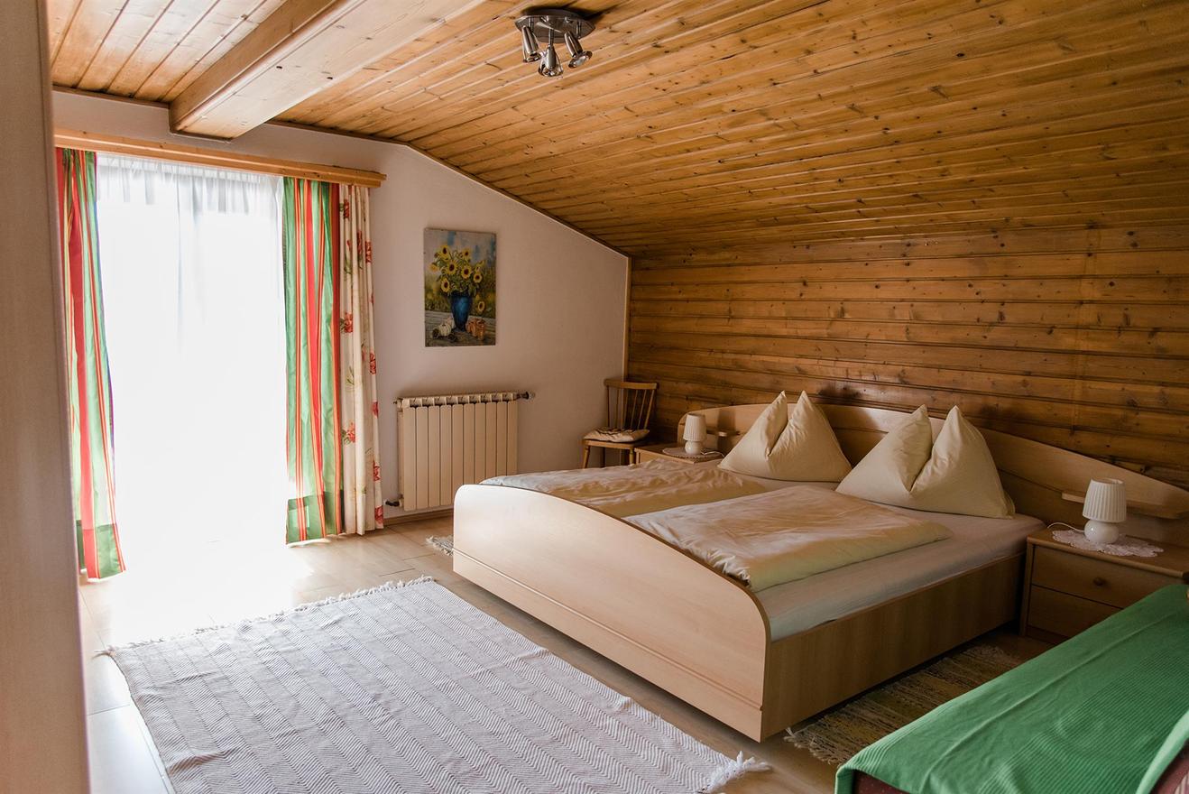 Monteur-Zimmer - Preis pro Nacht - Österreich - Hubert Oberauer Unterhinterberg