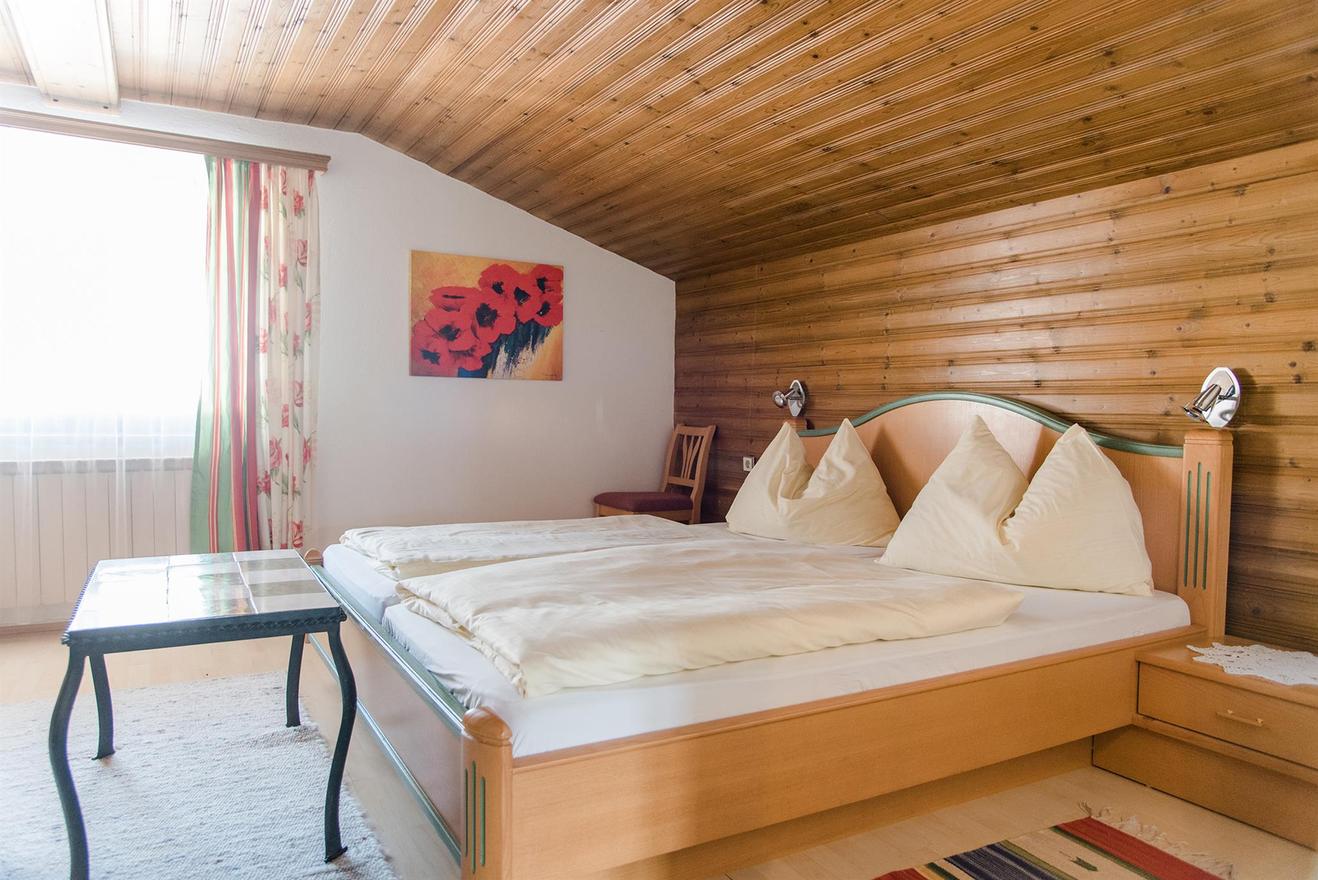 Monteur-Zimmer - Preis pro Nacht - Österreich - Hubert Oberauer Unterhinterberg