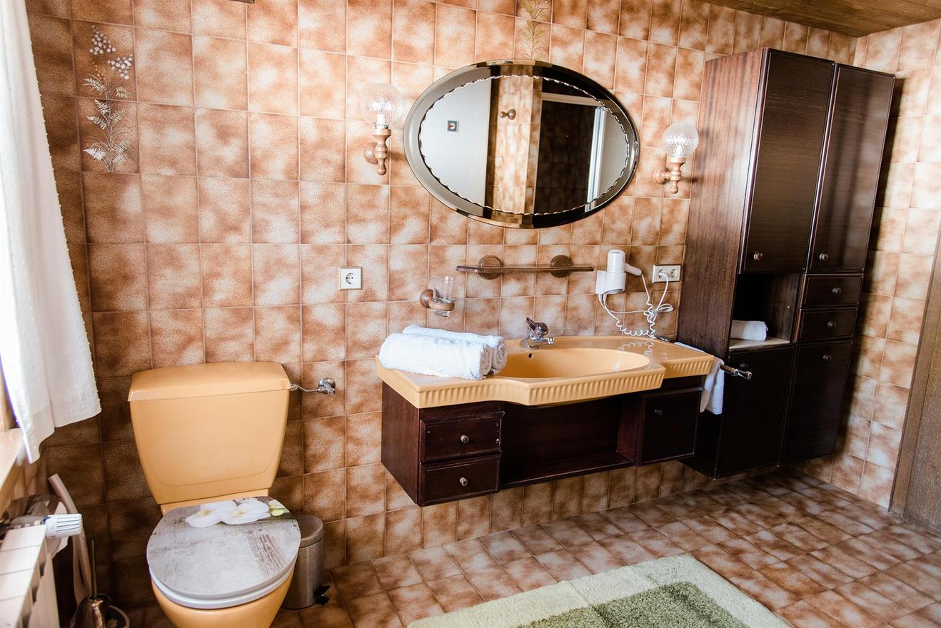 Monteur-Zimmer - Preis pro Nacht - Österreich - Hubert Oberauer Unterhinterberg