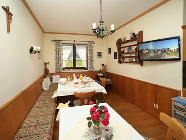 MonteurZimmer: Haus Neumayr