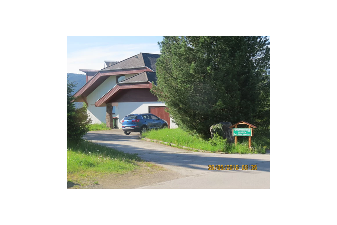 MonteurZimmer: Ferienhaus Wald