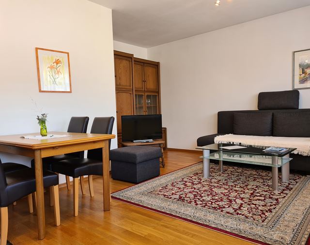 Monteur-Zimmer - Bodensdorf (Steindorf am Ossiacher See) - Pension Eigner