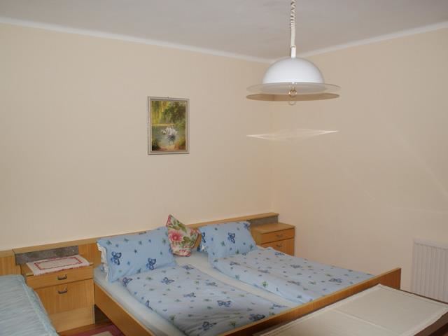 Monteur-Zimmer - Bodensdorf (Steindorf am Ossiacher See) - Frühstückspension und Ferienwohnungen Blasge