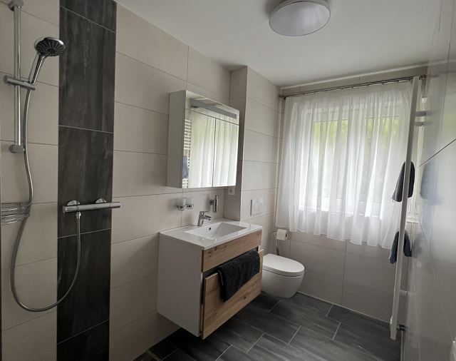 Monteur-Zimmer - Preis pro Nacht - Schiefling (Schiefling am Wörthersee) - Landhaus Hofer Ossiacher See