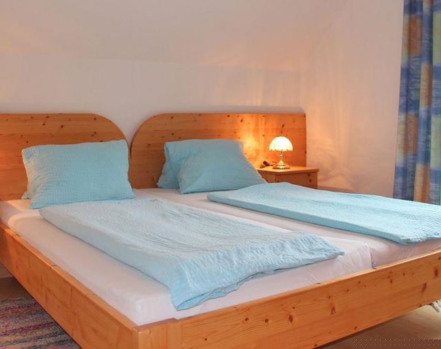 Monteur-Zimmer - Preis pro Nacht - Schiefling (Schiefling am Wörthersee) - Landhaus Hofer Ossiacher See