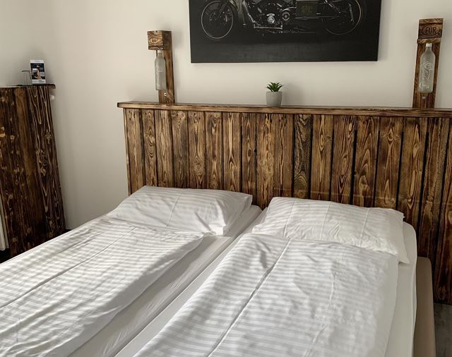 Monteur-Zimmer - Ledenitzen - La Irmania Pension