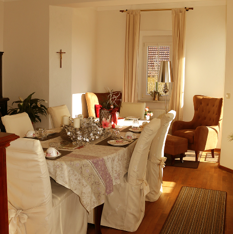 Monteur-Zimmer - Preis pro Nacht - Friesach (Friesach) - Wolfsberg: Villa 'Schloss'