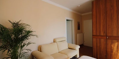 Monteur-Zimmer - Diex - Zimmer in der Wohnung - Mori