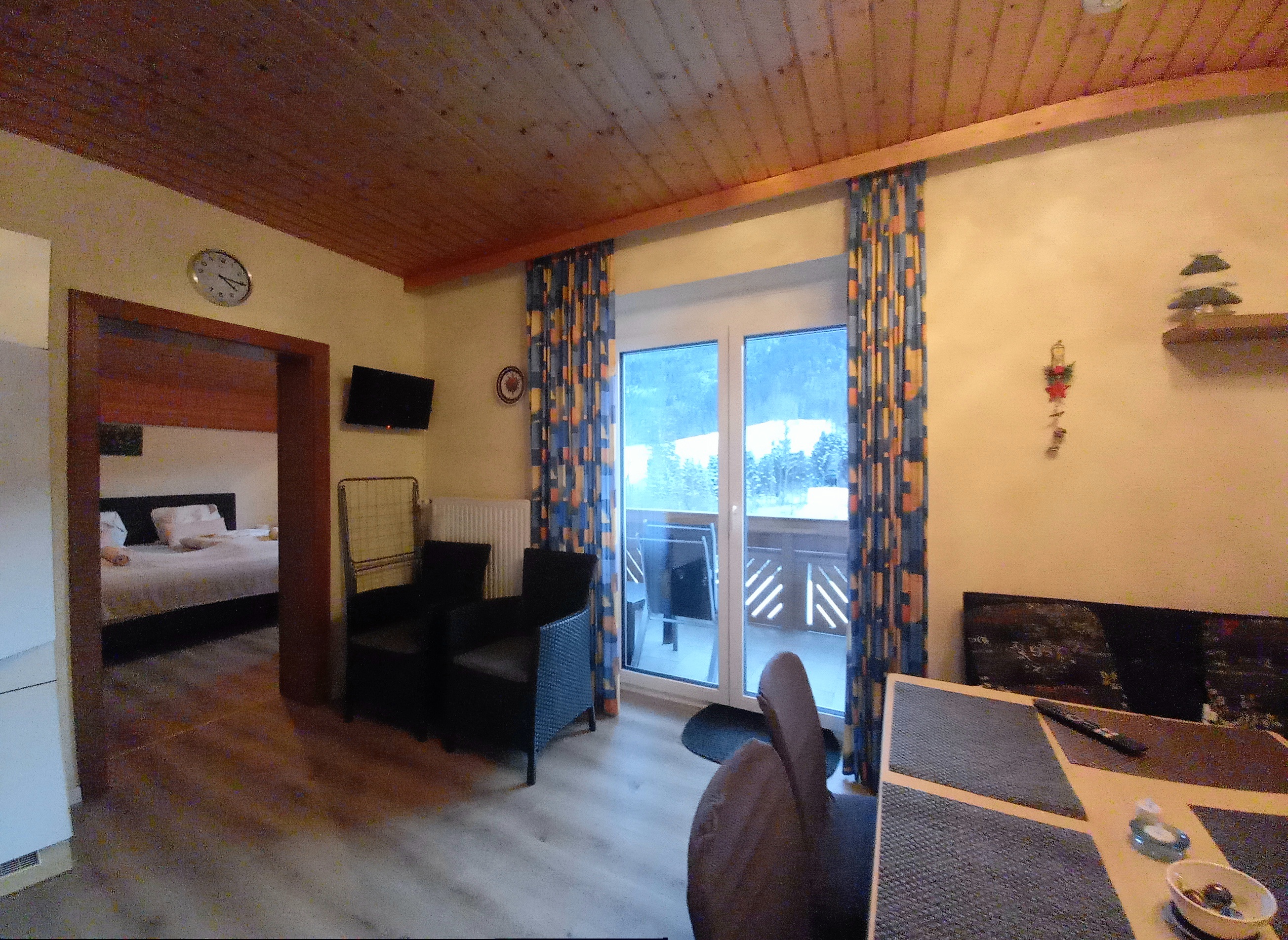 Monteur-Zimmer - Parkplatz: eigener Parkplatz für PKW vorhanden - Techendorf - AlieGusta