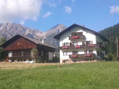MonteurZimmer: Haus Wurzer
