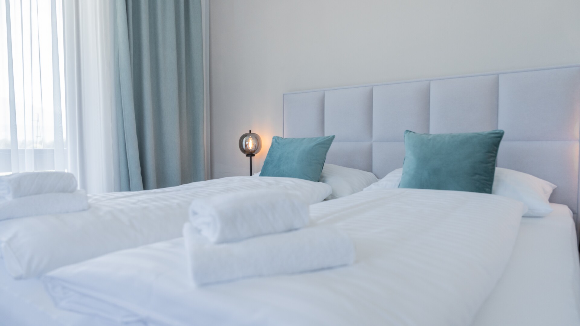 Monteur-Zimmer - Preis pro Nacht - Pisweg - Marienhof Apartments