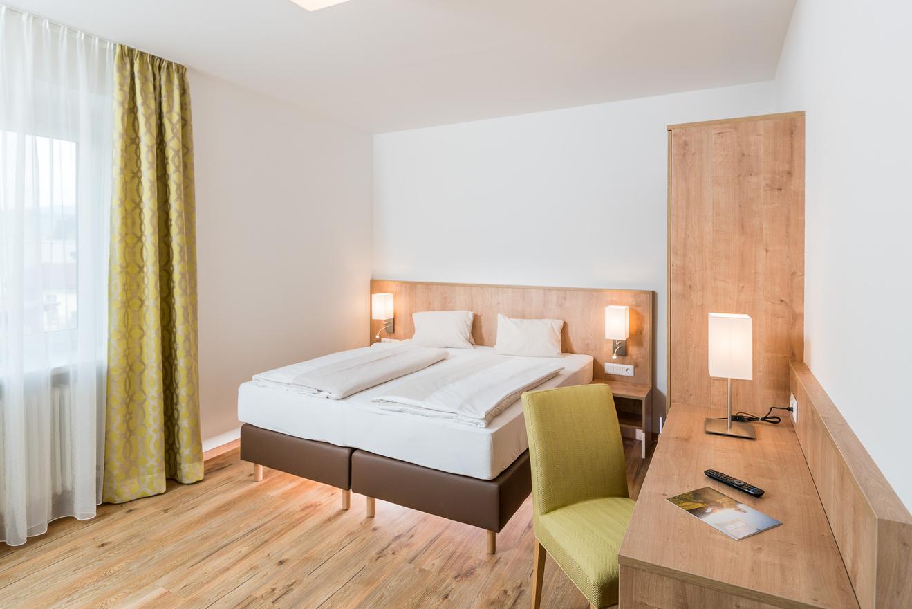Monteur-Zimmer - Annenheim - Hotel zur Post 3*Superior - Ihr Familienhotel