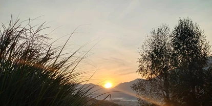 Monteur-Zimmer - Stockenboi - Sonnenaufgang im Herbst  - Ferienwohnung Lemberger