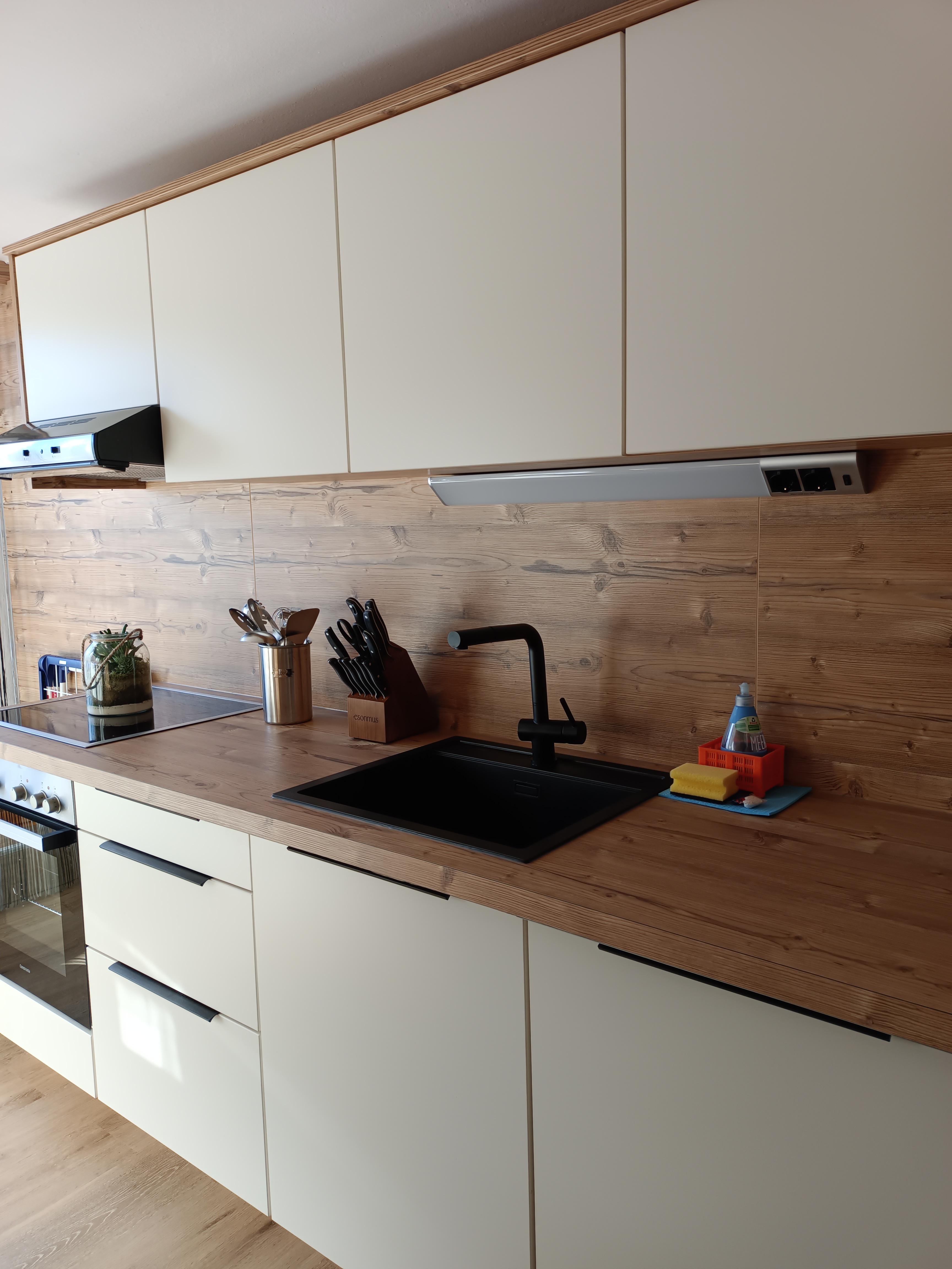 Monteur-Zimmer - Parkplatz: eigener Parkplatz für PKW vorhanden - Techendorf - Küche  - Ferienwohnung Lemberger 