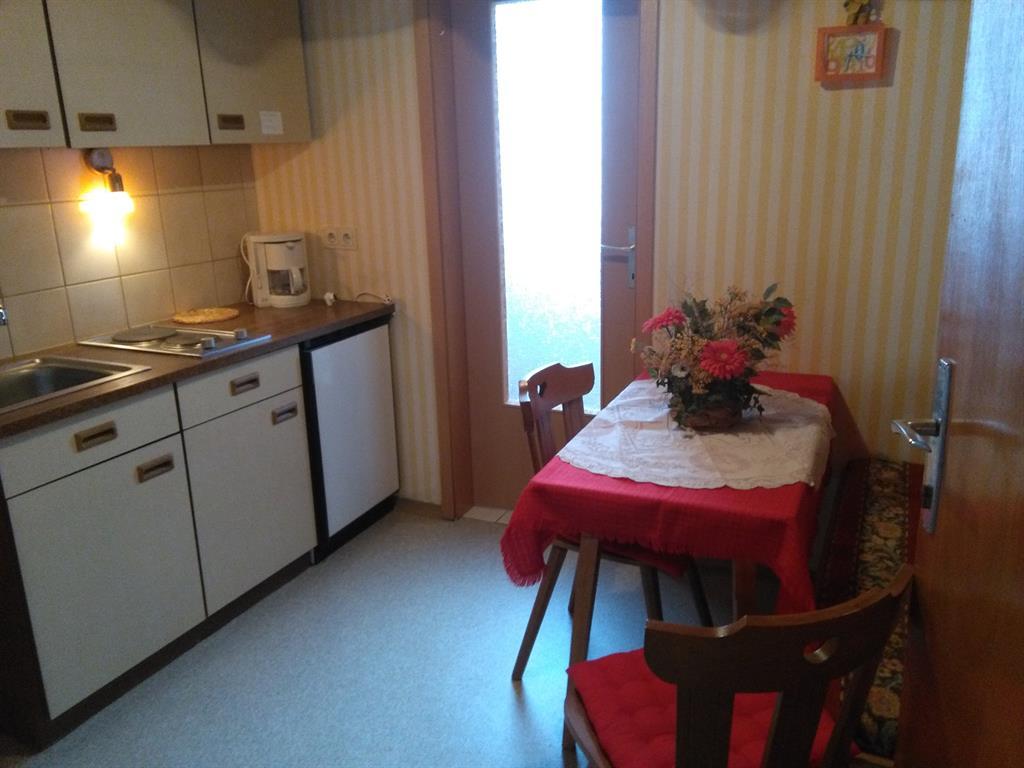 Monteur-Zimmer - Preis pro Nacht - Egg am Faaker See - Gästehaus Schiefer