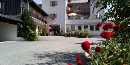 Monteur-Zimmer - Parkplatz: eigener Parkplatz für PKW vorhanden - Naturarena - Mitschighof