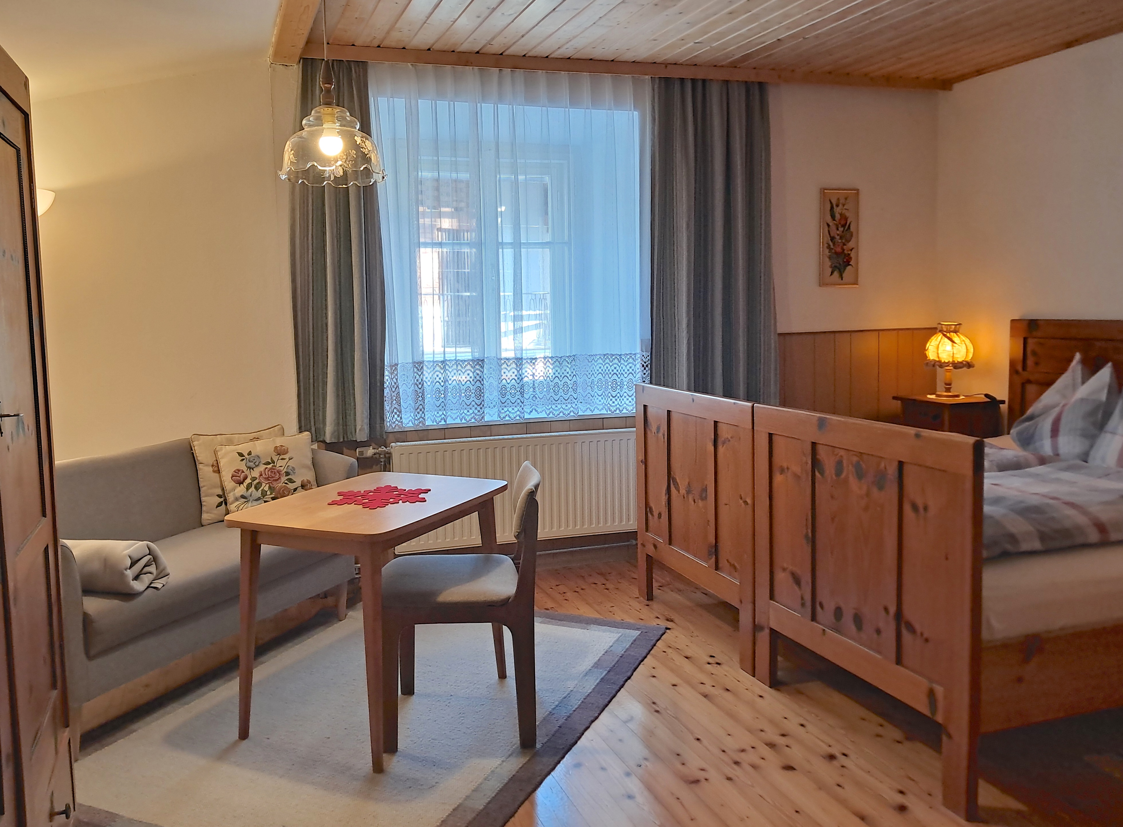 Monteur-Zimmer - Parkplatz: eigener Parkplatz für PKW vorhanden - Techendorf - Mitschighof