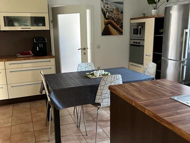 MonteurZimmer: Ferienwohnung Eden