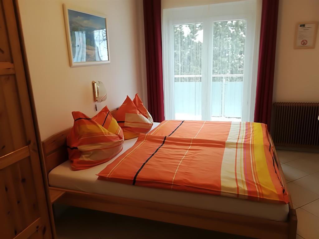 Monteur-Zimmer - Annenheim - Frühstückspension Tschertou