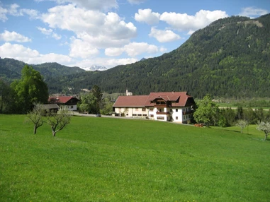 MonteurZimmer: Hans Enzi