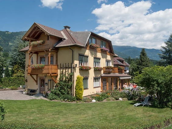MonteurZimmer: Pension Steurer