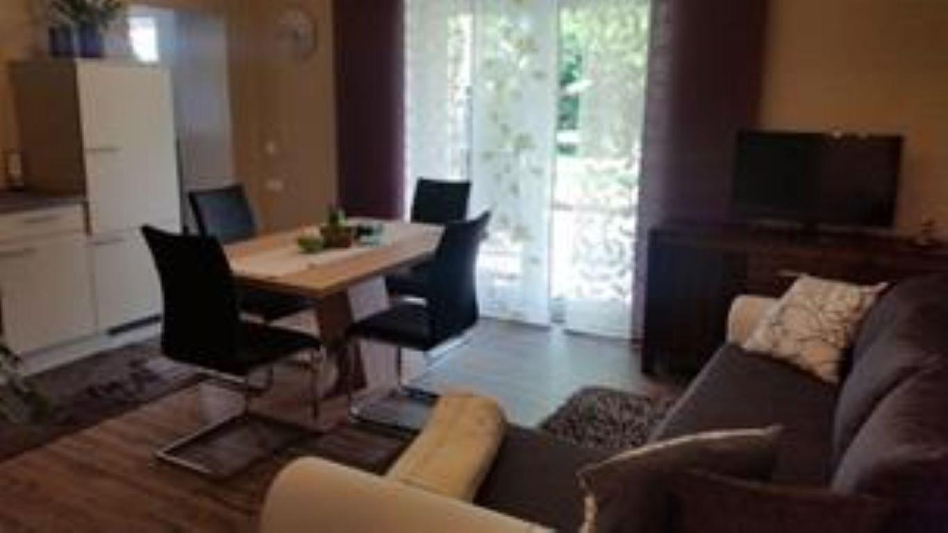 Monteur-Zimmer - Köstenberg - Apartment Greti