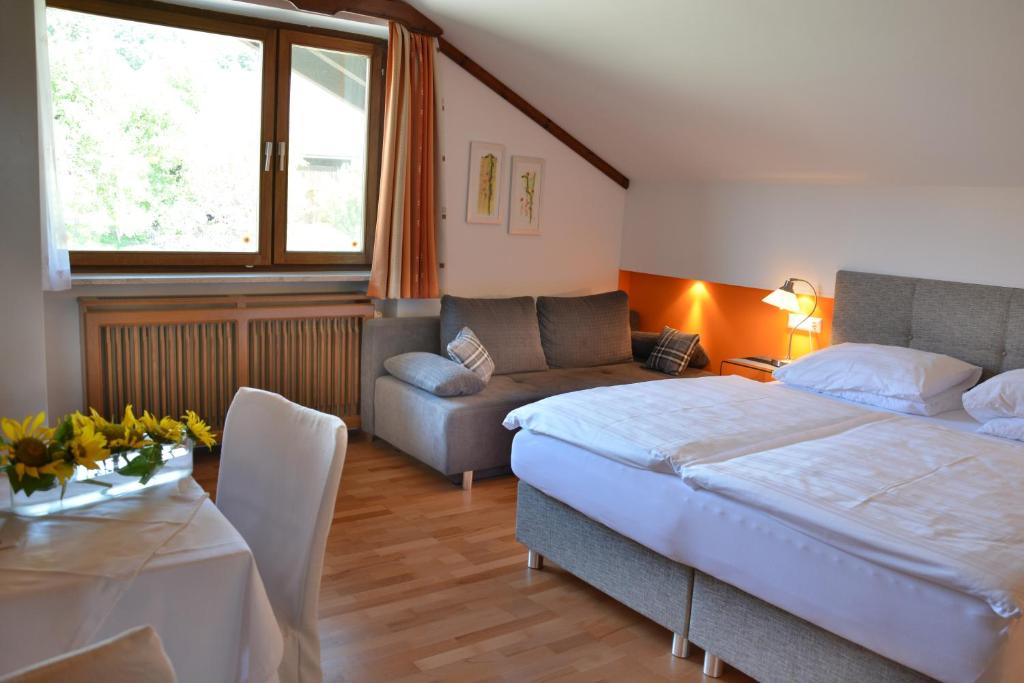 Monteur-Zimmer - Preis pro Nacht - Kühnsdorf - Erlebnishaus Spiess