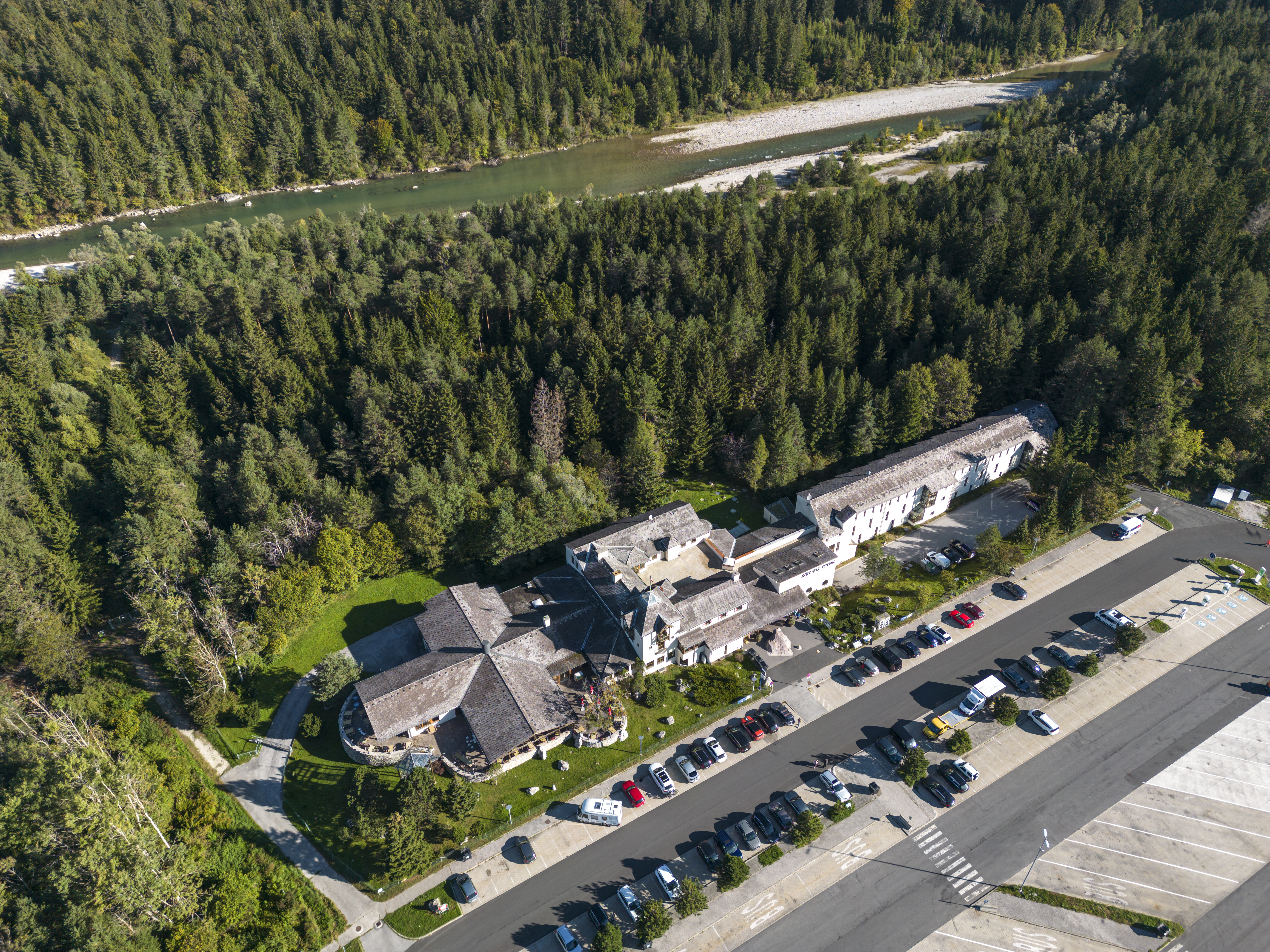 Monteur-Zimmer - Zimmerarten: Doppelzimmer - Graz - Südrast Dreiländerecke, direkt an der A2 Südautobahn und doch mitten in der Natur. - Südrast Dreiländerecke, Ihr Hotel & Restaurant