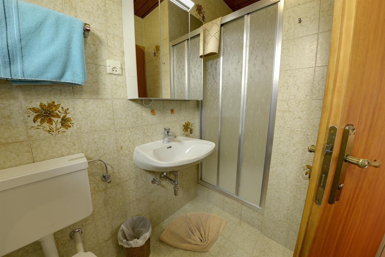 Monteur-Zimmer - Preis pro Nacht - Radenthein - Frühstückspension Haus Golker