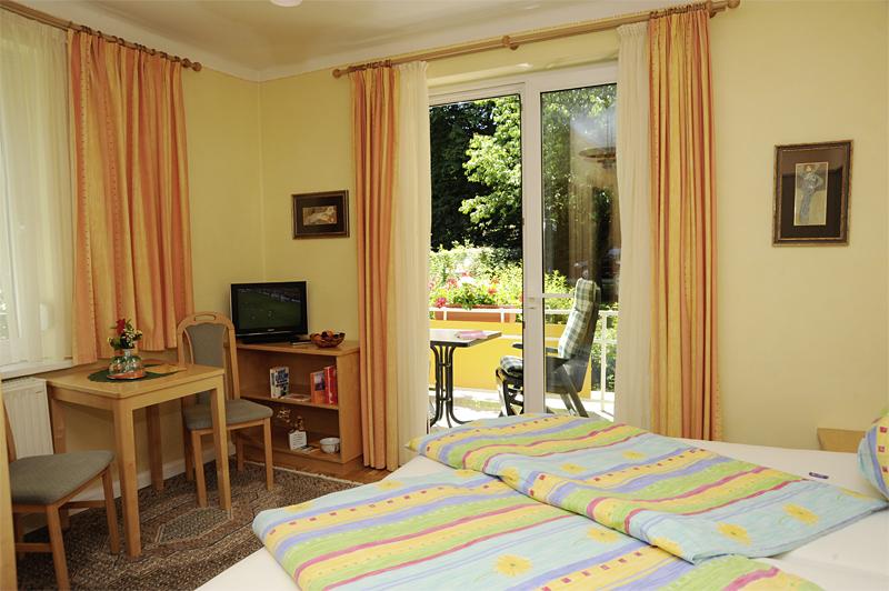 Monteur-Zimmer - Preis pro Nacht - Wörthersee - Pension Schild