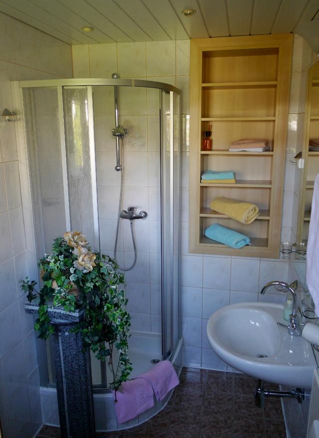 Monteur-Zimmer - Preis pro Nacht - Wörthersee - Pension Schild