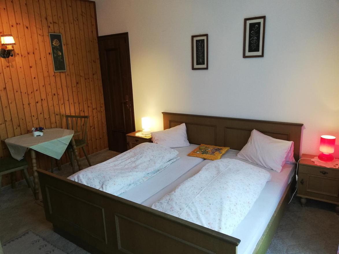 Monteur-Zimmer - Preis pro Nacht - Radenthein - Lackner Adolf