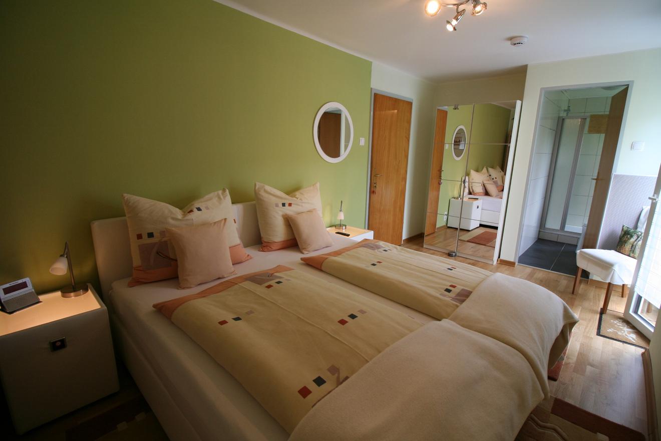 Monteur-Zimmer - Preis pro Nacht - Wörthersee - Frühstückspension Mokina