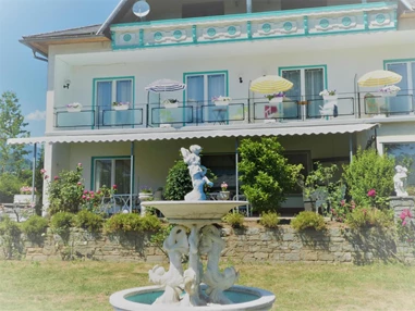 MonteurZimmer: Villa Rauter