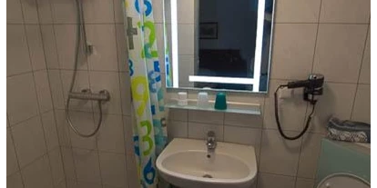 Monteur-Zimmer - Strau - Pension Robert Walter Leitner