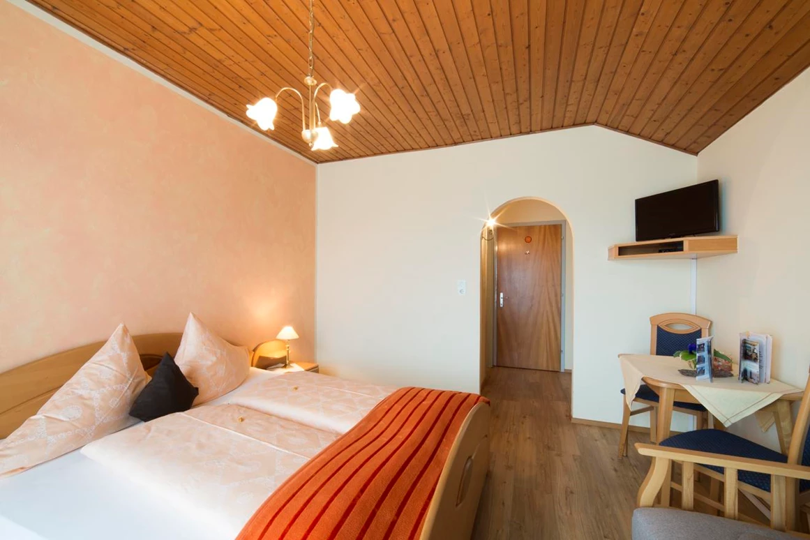 MonteurZimmer: Landhaus Pension HOLLE