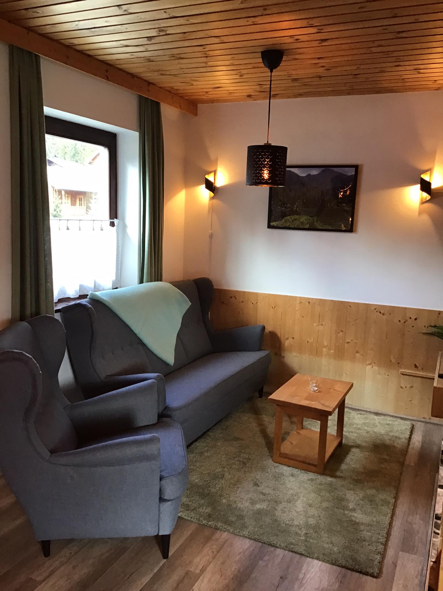 MonteurZimmer: Fewo 'Eisenhut' im 1. OG - Ferienhaus Schäfer